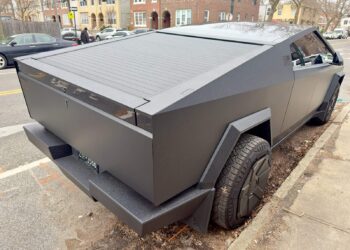 cybertruck uuendus patarei