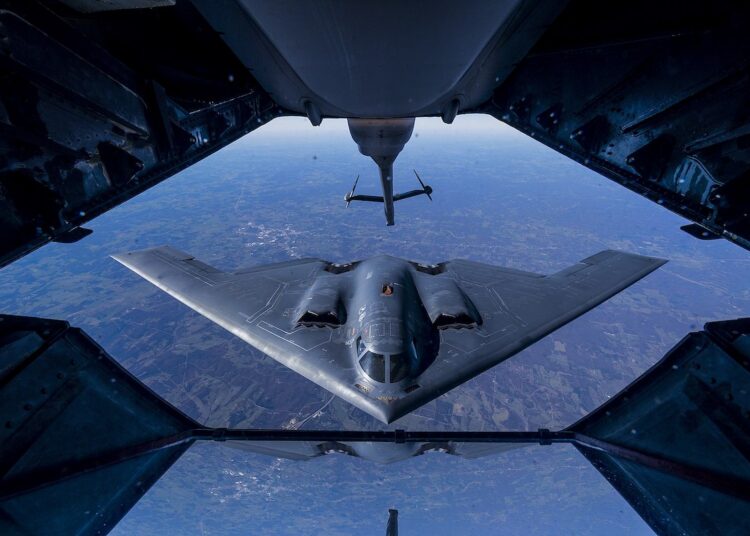 b-2 pommitaja