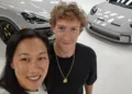 porsche mini-van Zuckerberg naine