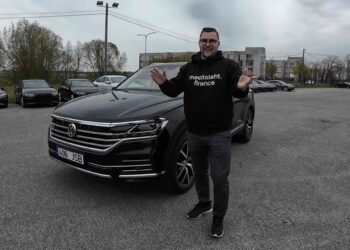 volkswagen touareg meesteleht testib