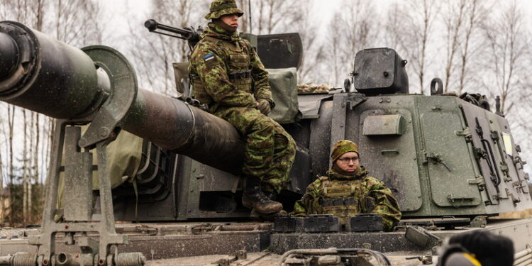 Suurtükiväerügemendi tulepatarei ajateenijate esimesed K9 Kõu laskeharjutused 04.12.2025. Foto: mil.ee