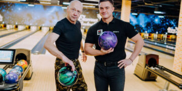 Vello Vaher ja Kert Truus Elamus Bowling&Pubis. Foto: Joosep Ints