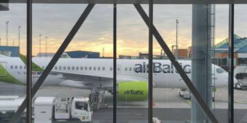 AirBaltic lennuk Tallinna lennujaamas. Foto: Wikimedia