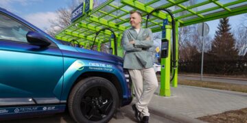 FIA ECO Rally Läti meeskonna sõitja Krišjānis Caune. Foto: Neste