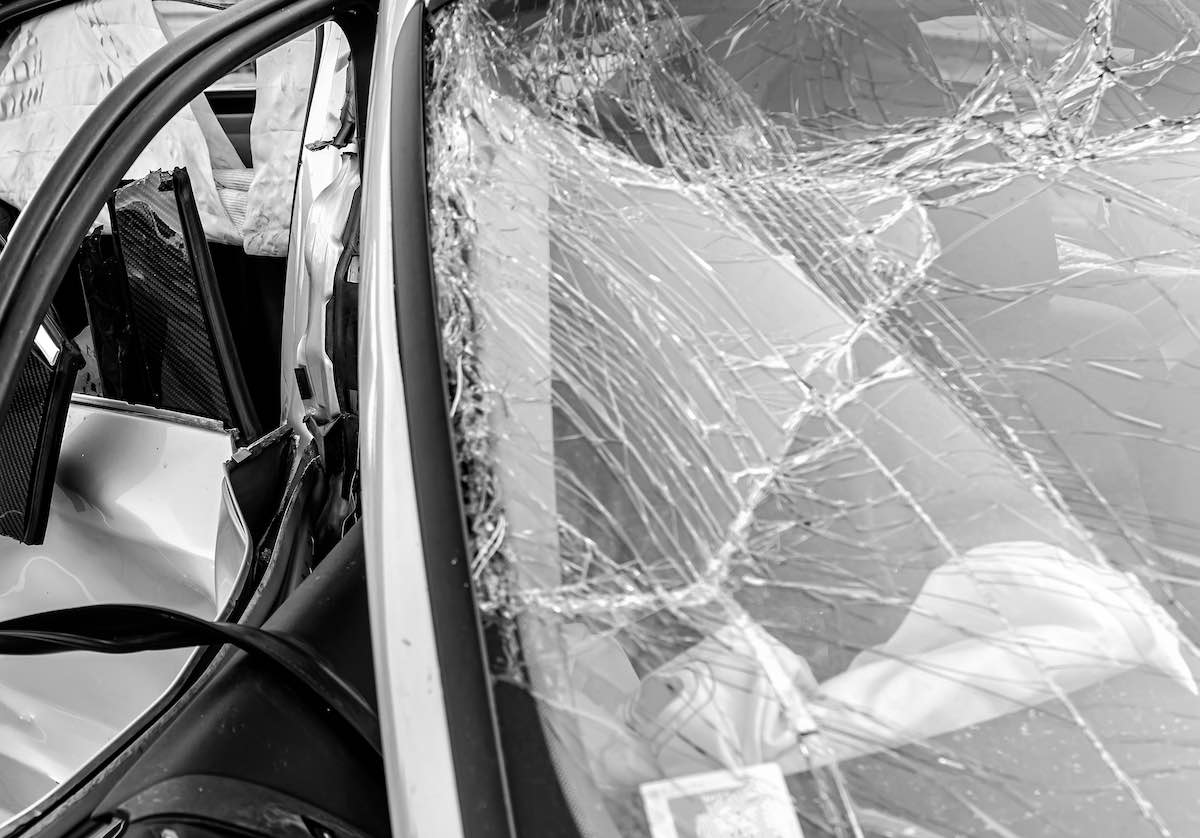 noor juht alkoholijoobes ärandama auto