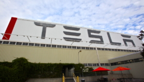 tesla mudel y odav versioon