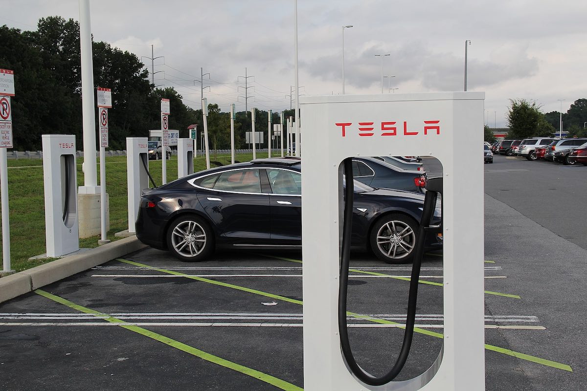 tesla autopiloot