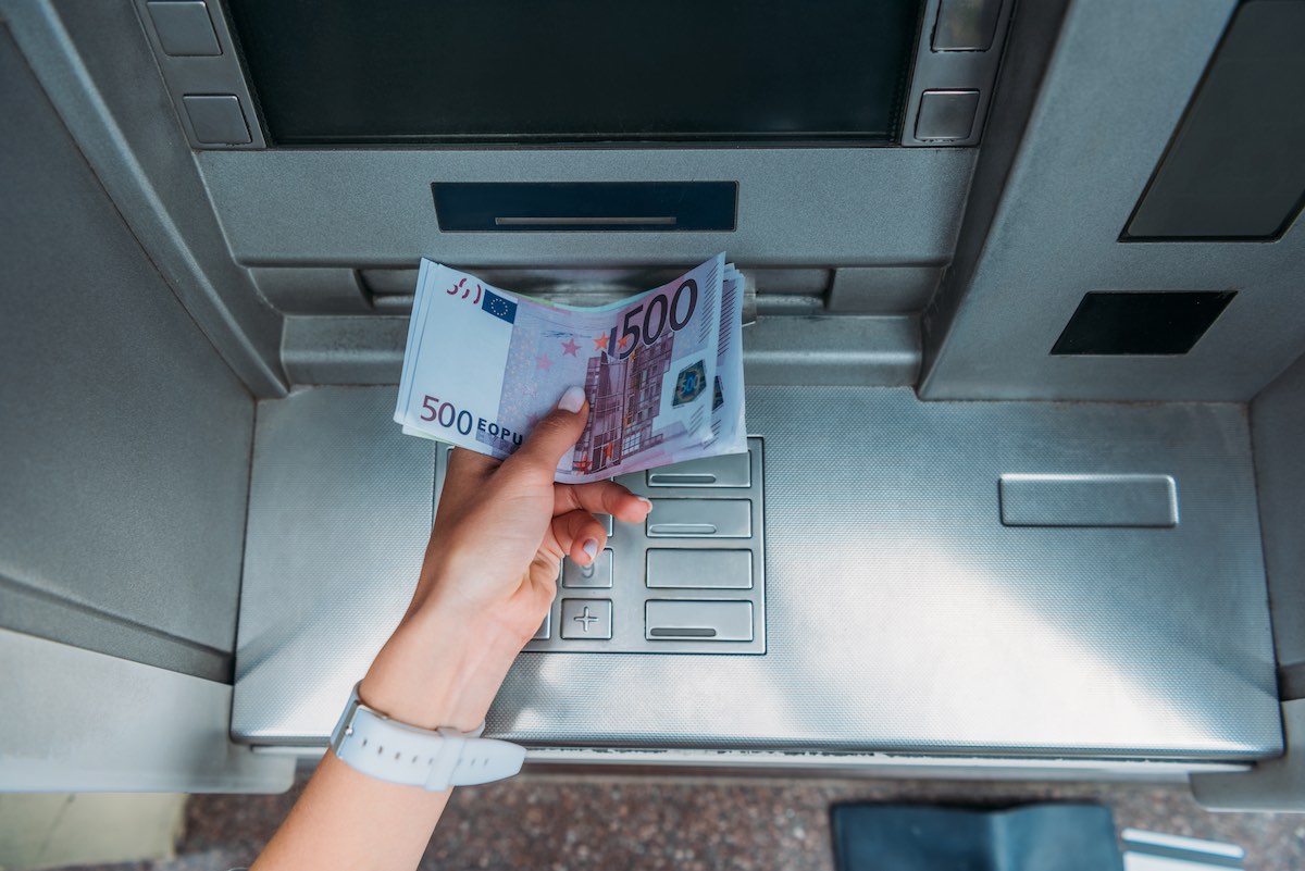 võlgnik kohtutäitus ümberkujundamine võlg