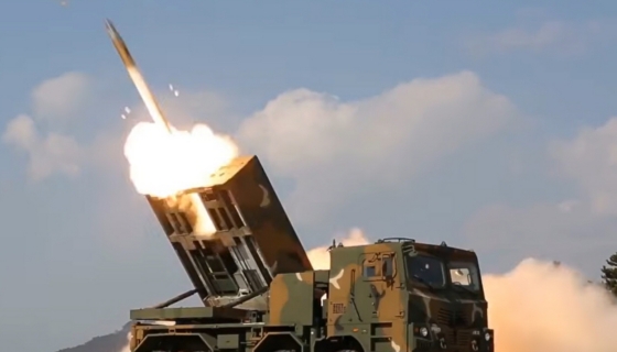 Lõuna-Korea toodetud K239 Chunmoo raketiheitja. Illustratiivne foto. Foto: Korea Vabariigi kaitseministeerium / Wikimedia Commons
