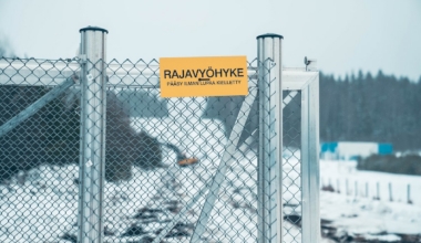 Soome idapiiri tõkketara lõik Pelkolas Imatras. Foto: Soome piirivalve