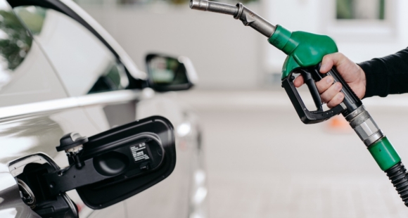 Auto tankimine. Pilt: Envato