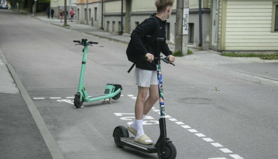 tõukerattad mopeedid kergliikurid