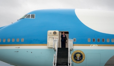 trump AF1