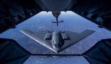b-2 pommitaja