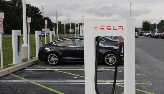 tesla autopiloot